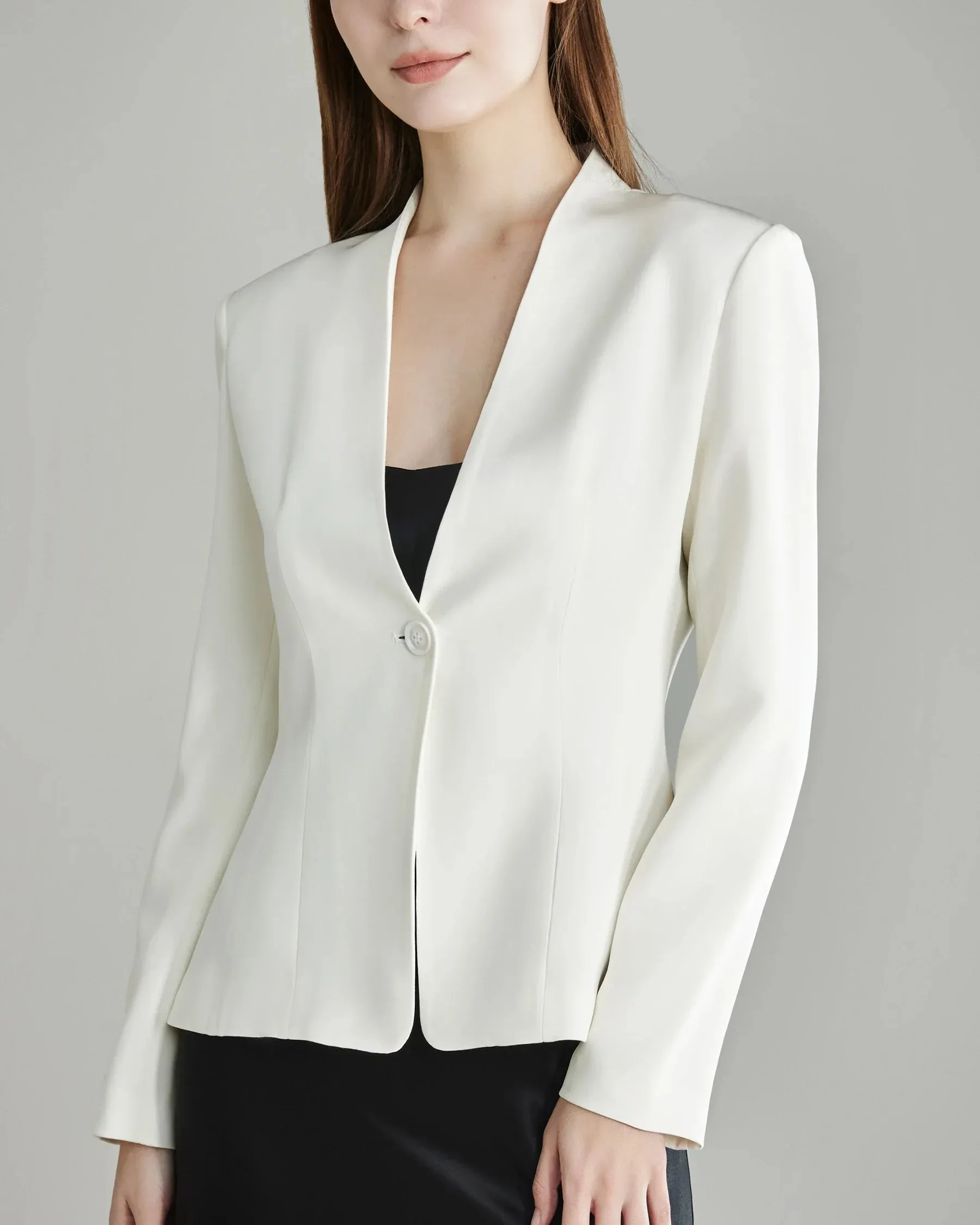 40 Momme Collarless Silk Blazer