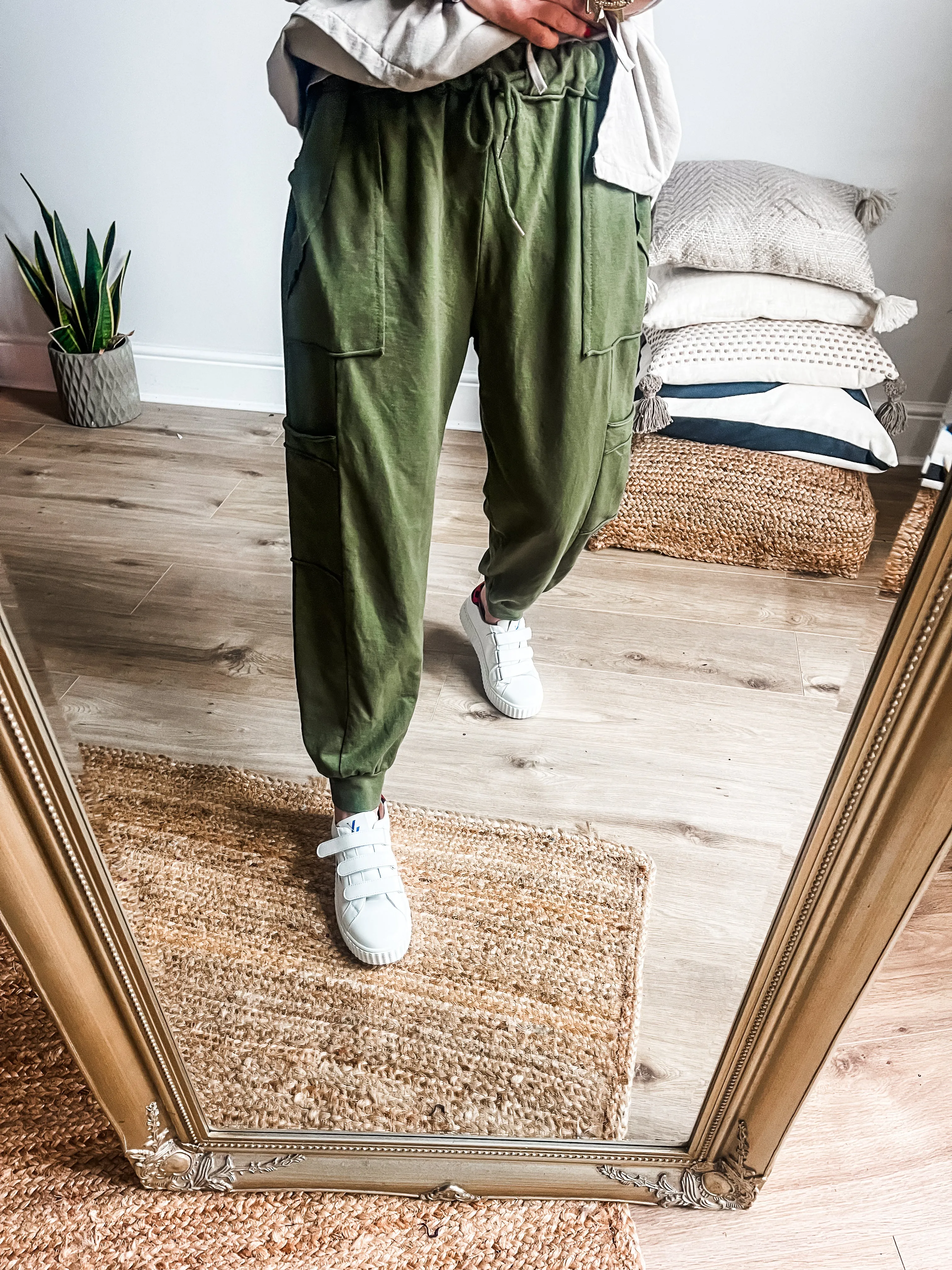 Cuffed Hem Cargo Joggers