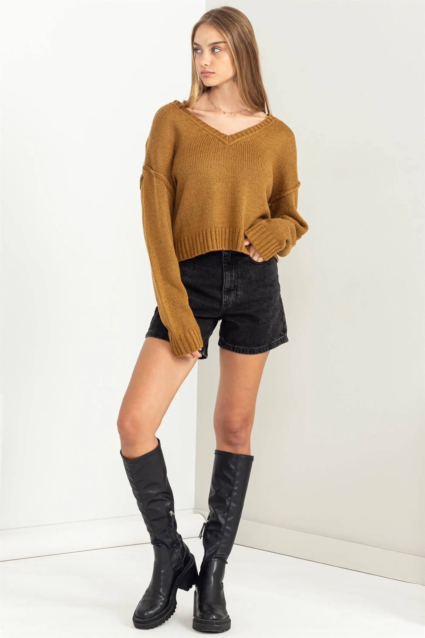 DZ23F803-Long Layers V Neck Long Sleeve Sweater