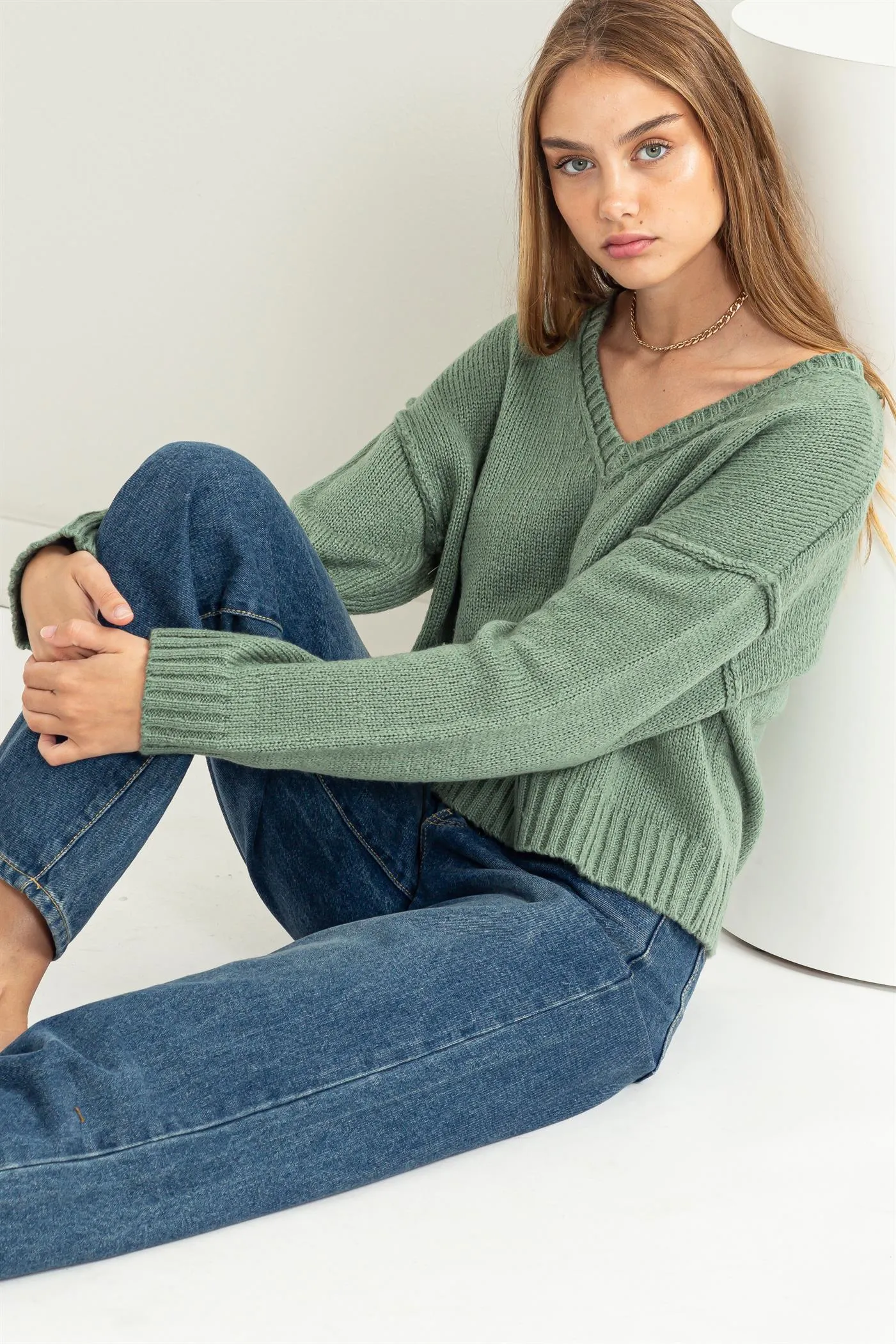 DZ23F803-Long Layers V Neck Long Sleeve Sweater